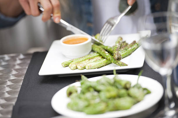 Can You Eat Raw Asparagus